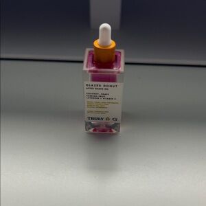 MINI BRAND X ULTA SERIES TRULY Glazed Donut After Shave Oil - Vibrant Pink